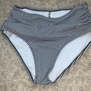 high waisted bikini bottoms